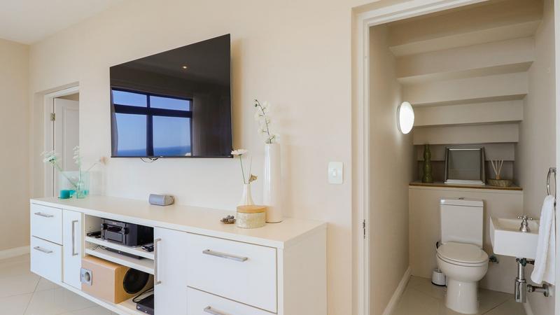 To Let 5 Bedroom Property for Rent in Pinnacle Point Golf Estate Western Cape